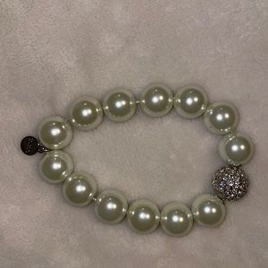 Chico’s pearl bracelet